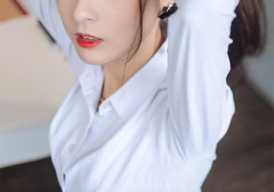 写真模特泥泥汝个人介绍，附全套资源地址