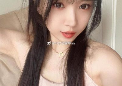 风格多样的图包，小女巫露娜微博套图为你呈现不同世界