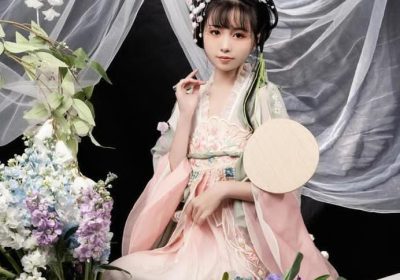 喵小吉机车图包晒不停，世界为你留下的美图