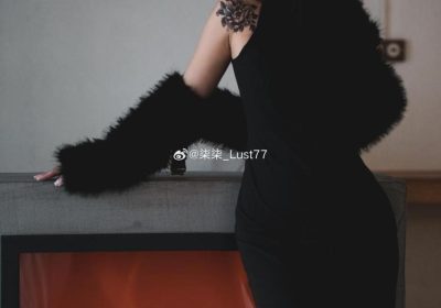 柒柒要乖哦校服，原图带你领略不同风格。