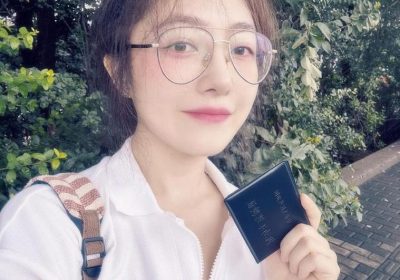 美不胜收的下雨天樱晚gigi原图，赏心悦目