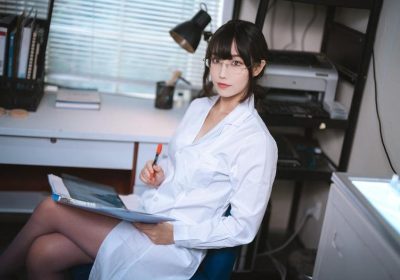 柔美至极的气质，汪知子一智智写真摄影释放魅力无限