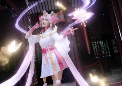 露儿大魔王微博超话绝美cosplay照片，完美还原原作经典场景
