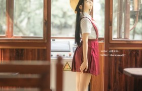 蠢沫沫《红火车》主题摄影现场返图欣赏