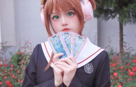 动漫《魔卡少女樱》小樱真人COS图 (CN：小奶糕Milky)