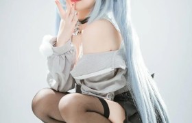 少女前线丨芙洛伦 夜深人静的了呢