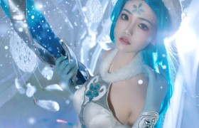 手游《王者荣耀》王昭君主题COS图（CN：戚顾儿）