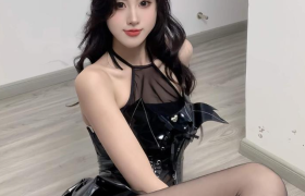 小蒋姐姐真实露脸照，岛遇写真图集