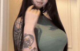 卡通百科老王个人简介，早期微密圈养眼图片