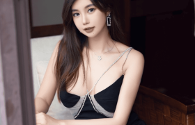 绮里嘉个人简介图片“外练小模特，内修设计师”