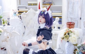 君珺un精美cosplay图集，引人注目映入眼帘