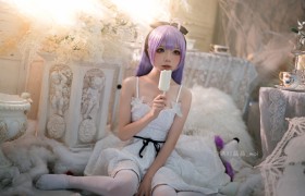 游戏《碧蓝航线》独角兽COS图（CN：铁打萌萌_moi）