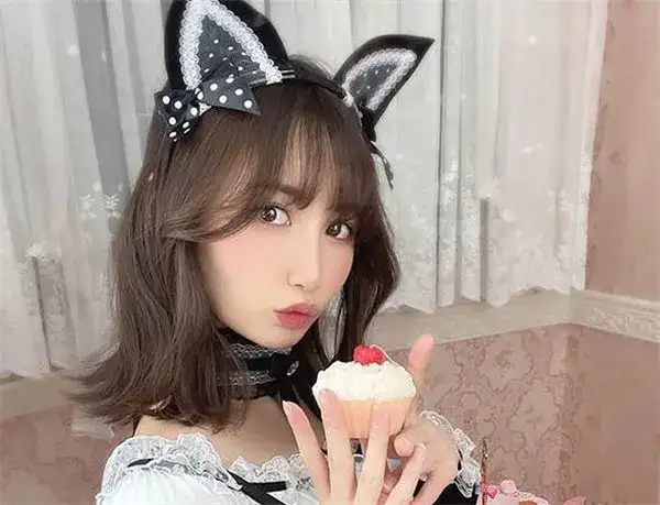 天川空(天川そら)是谁 天川空个人资料图片-1