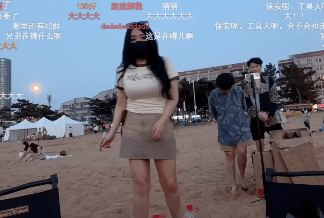 一条小团团户外直播身材曝光，网友：堪比写真一姐刘飞儿！-7