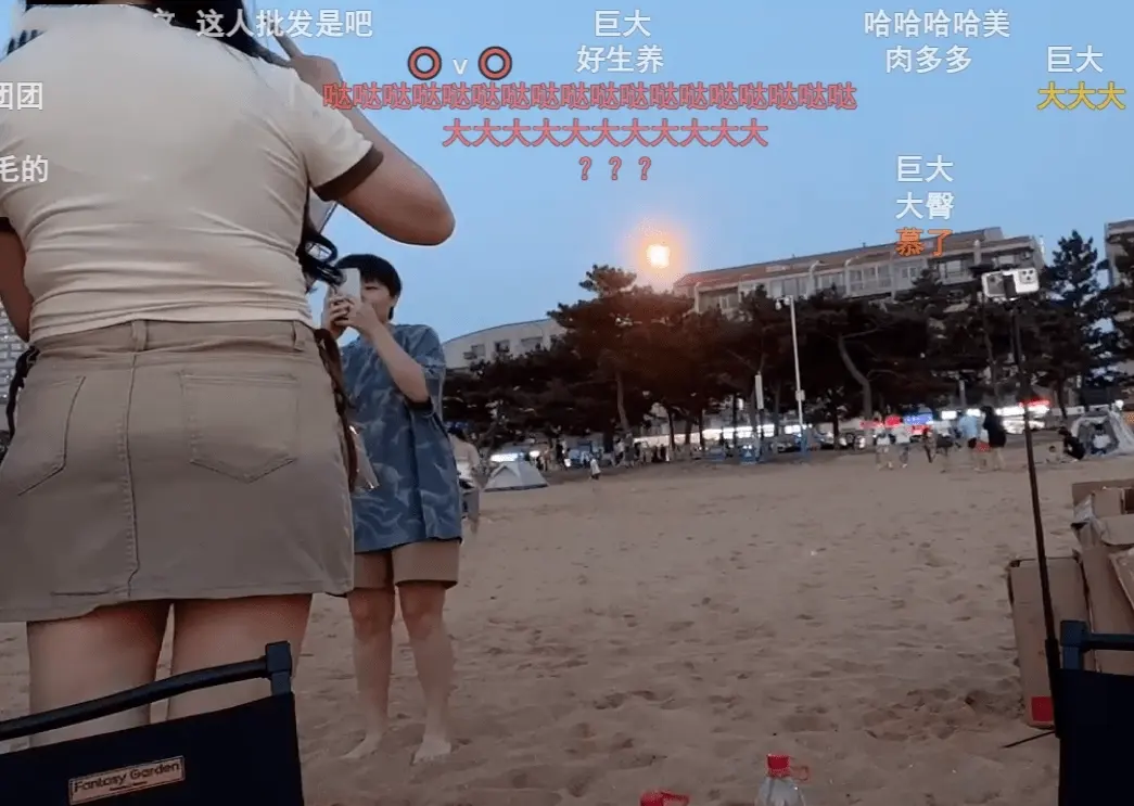 一条小团团户外直播身材曝光，网友：堪比写真一姐刘飞儿！-8