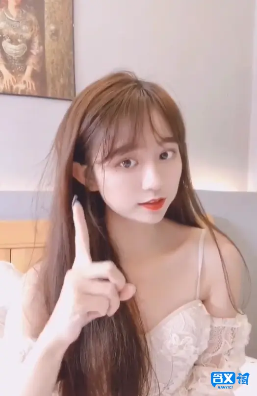 盘点6位国产网红美女戴口罩的小姐姐，你认识那几位呢？-4