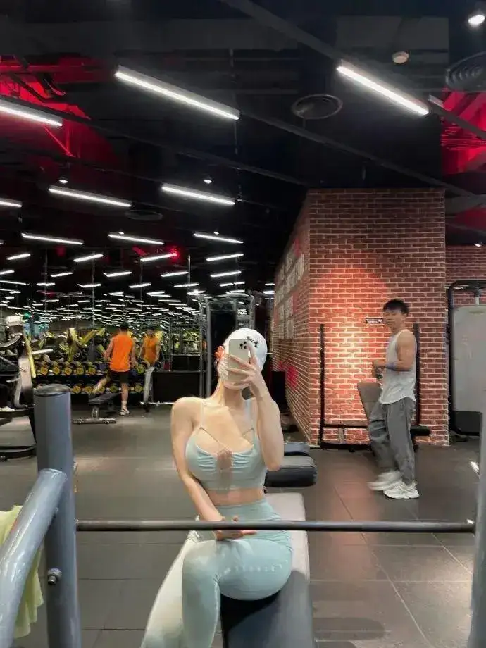 微博健身博主左公子666个人资料简介及图片-2