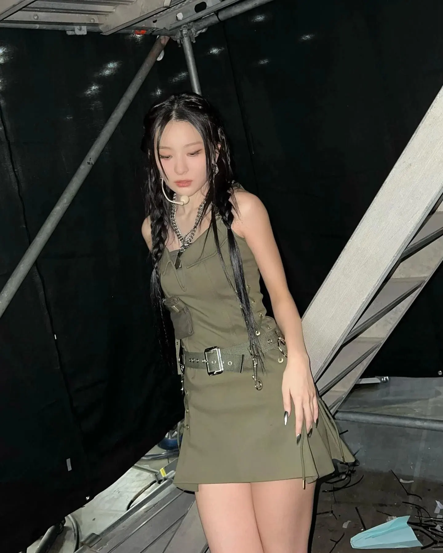 姜涩琪是哪个女团成员，姜涩琪ins照片更新又酷又飒-2