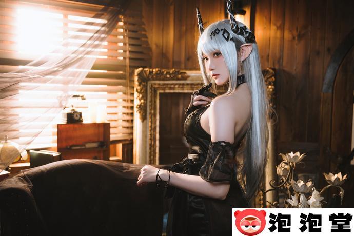 银发女神！瓜希酱泥岩音律联觉零号特工COS可爱的精灵耳朵独具匠心-1