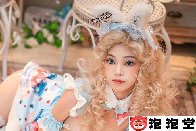 蜜汁猫裘作品大赏，经典太太三部曲和恶毒上司 、爱丽丝梦幻仙境你见过吗？-5