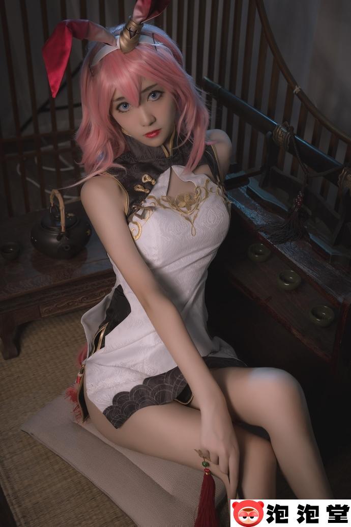 动漫博主南桃momoko是不是被胡狼与宝藏中绝美气质所折服呢？-6