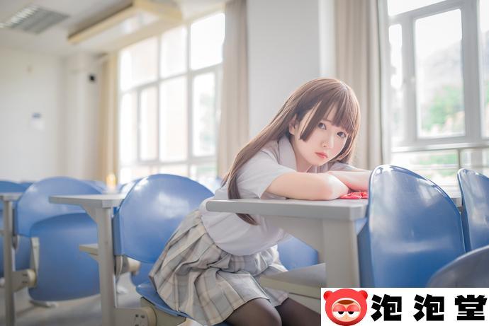 超吸睛！白金saki校园水手服勾引起学生时期的美好时光-5