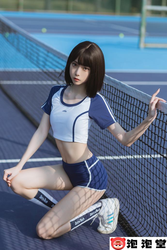 超级养眼！许岚LAN夏日运动服化身迷人动感的足球宝贝-2