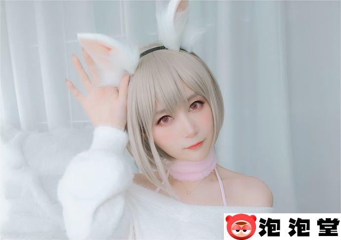 白银81白银小兔子可爱诱人 白银81和摇摇乐一起拍摄的作品叫什么？-1