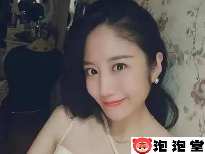 震惊！抖音花店老板娘8分25秒视频流出 播放的内容再次刷新道德底线-1