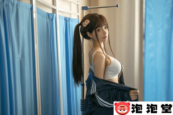 宅男沦陷！蠢沫沫的创可贴cos，从地铁任务到健身环到底有多绝？-3