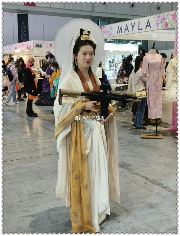 上海CP29漫展惊现“女菩萨”COSPLAY，网友：你们牛逼！