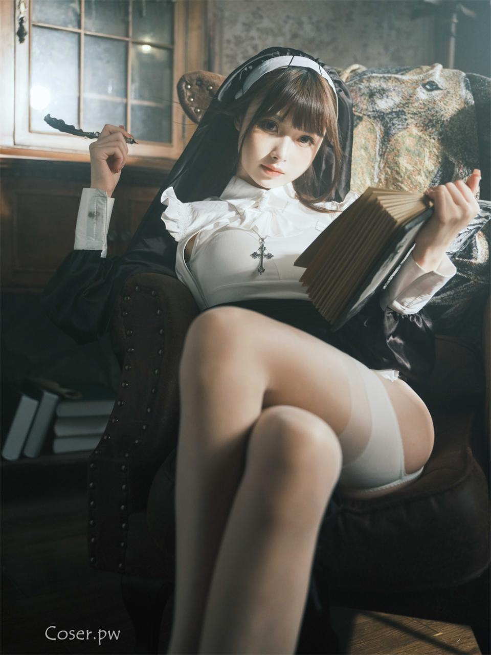 河豚抚子个人介绍，超人气coser爱好者