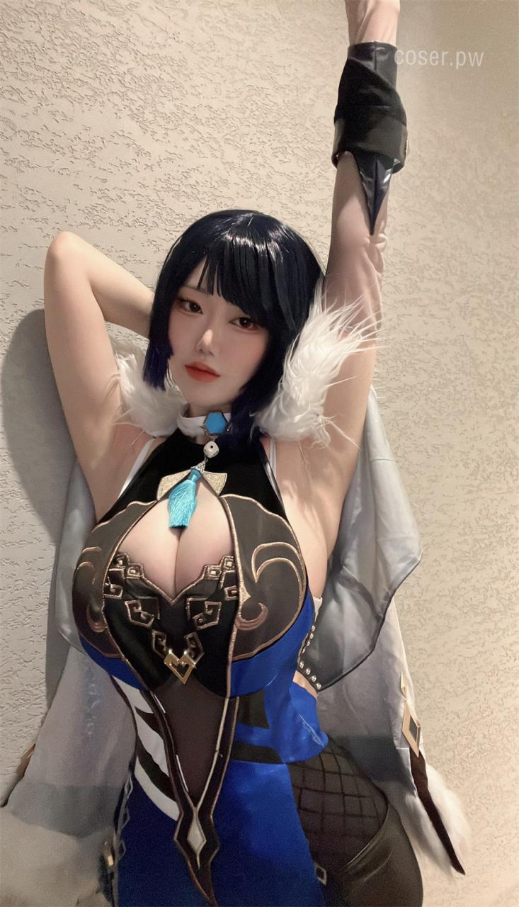 韩国人气coser Evawish个人介绍，深度还原能力
