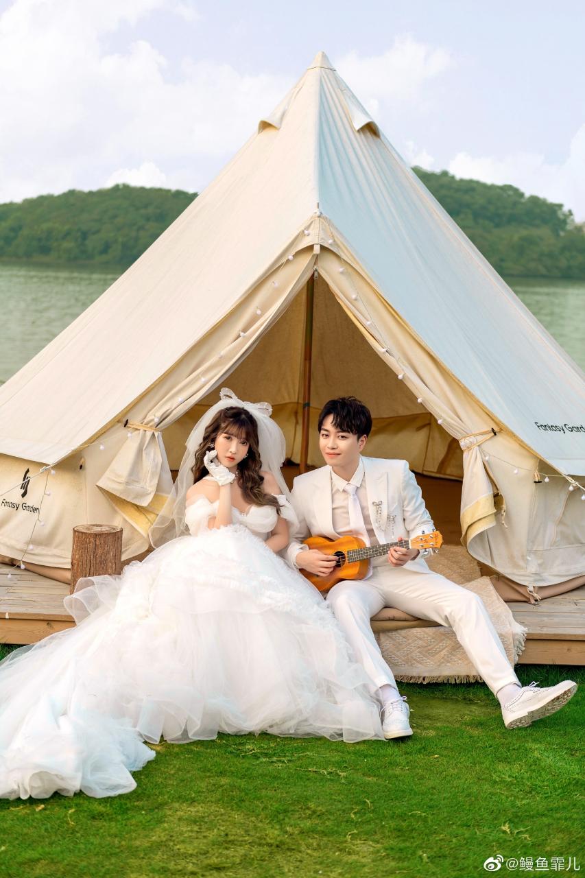 鳗鱼霏儿要结婚了 微博晒出与屿汐学长的婚纱照！