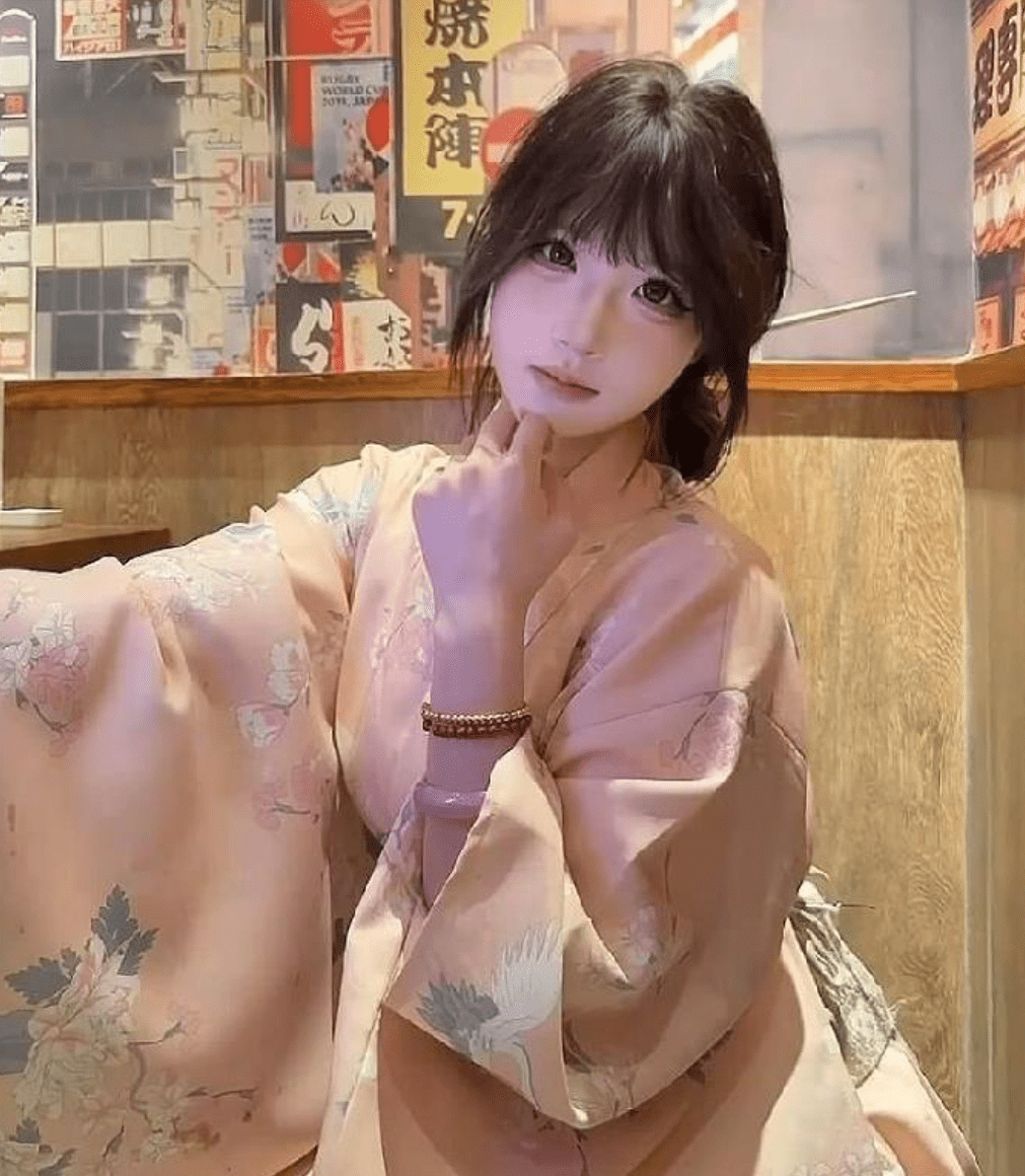 屋顶吐司边个人简介 写真及视频欣赏分享