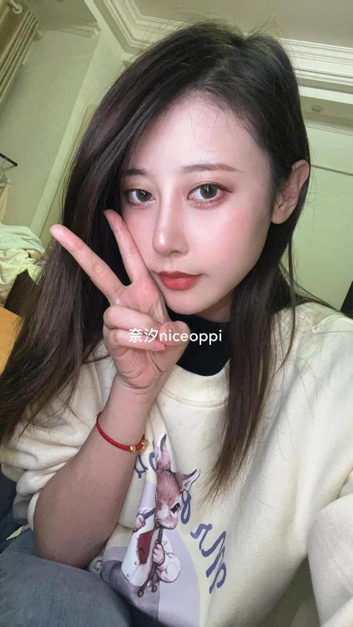 “奈汐酱nice小猪佩奇”作品:猪宝宝的冒险旅程 “奈汐酱nice小猪佩奇”作品:猪宝宝的冒险旅程