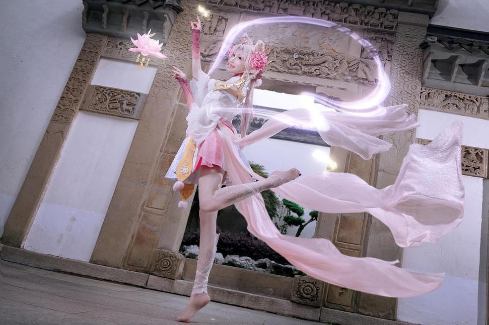 露儿大魔王cosplay貂蝉猫影美图精选,迷人风姿惊艳魂魄 露儿大魔王cosplay貂蝉猫影美图精选,迷人风姿惊艳魂魄