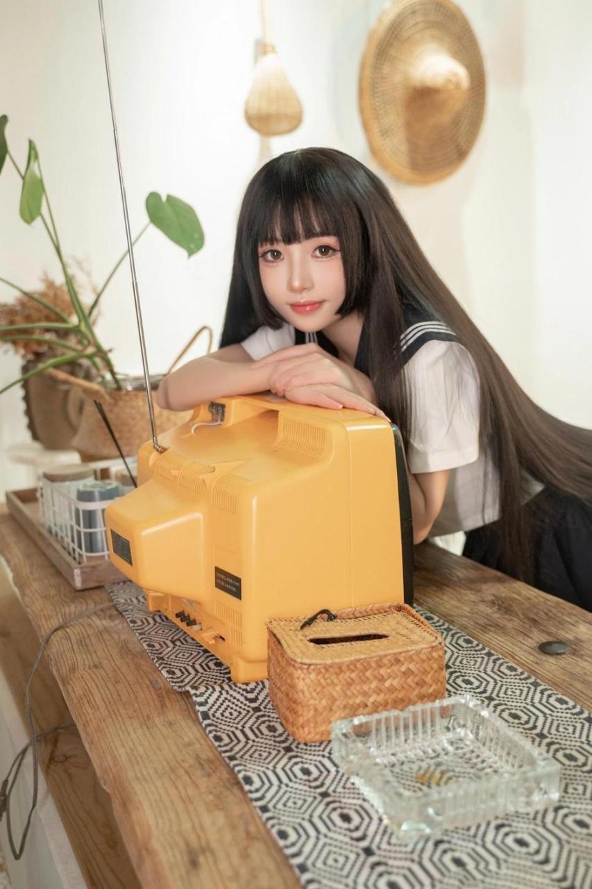 绝美cos照片原图放送!让你亲身感受喵小吉魅魔的cos功力。 绝美cos照片原图放送!让你亲身感受喵小吉魅魔的cos功力。