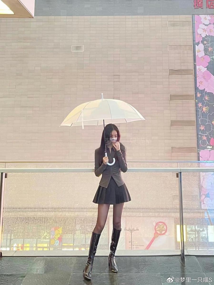 梦里一只喵微博图片,每一张都是艺术品的体现。 梦里一只喵微博图片,每一张都是艺术品的体现。