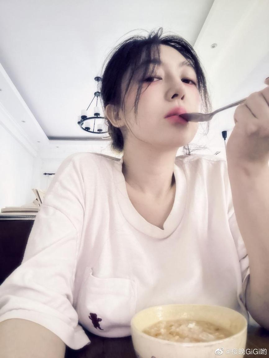 带你见识不一样的樱晚gigi哟钢琴订制作品 带你见识不一样的樱晚gigi哟钢琴订制作品