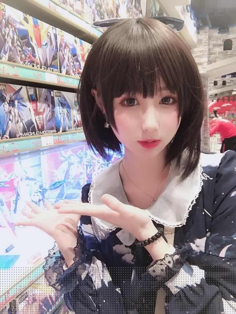 仙气逼人的杨贵妃cos:西园寺南歌摄影作品分享 仙气逼人的杨贵妃cos:西园寺南歌摄影作品分享