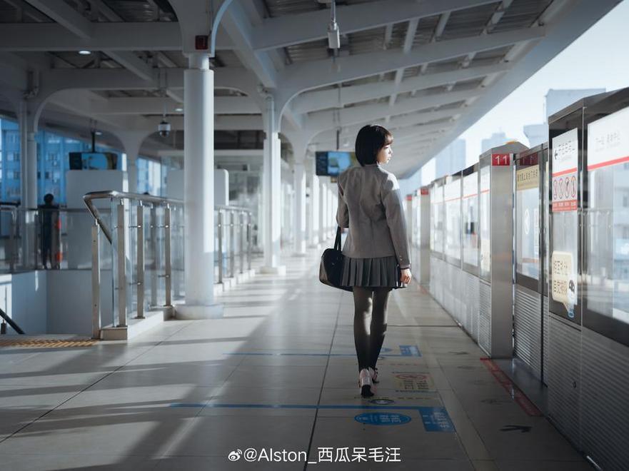 西瓜呆毛汪的图包中蕴含了你所需的所有灵感。 西瓜呆毛汪的图包中蕴含了你所需的所有灵感。