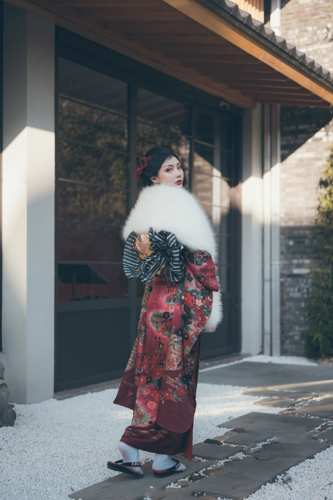 如月灰和服写真图欣赏-图集侠