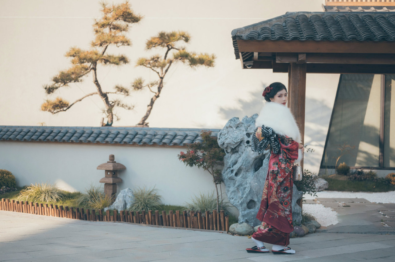 如月灰和服写真图欣赏-图集侠