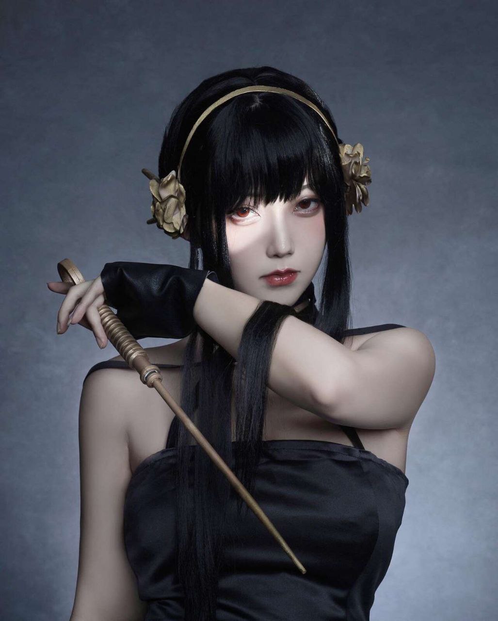约尔kiriko_celia COS《间谍过家家》太符合原型人物了-图集侠