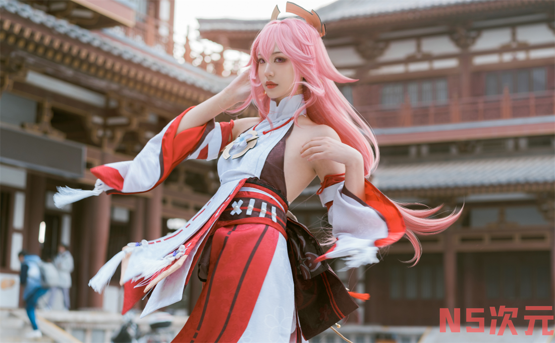 COSPLAY爱好者@万川小千 个人介绍及照片-N5次元