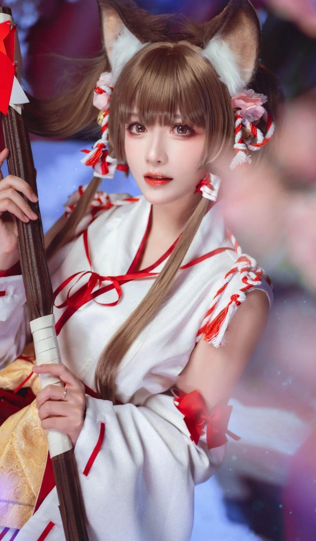 优莉娜，俏皮的巫女《盾之勇者成名录：浪潮》-N5次元