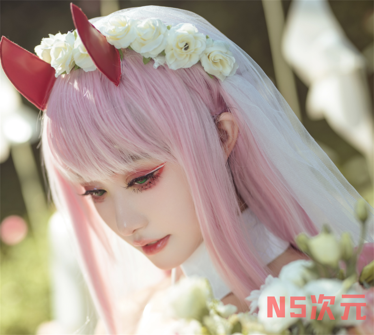 一套麻衣学姐兔女郎COSPLAY走红的动漫博主 沧霁桔梗-N5次元