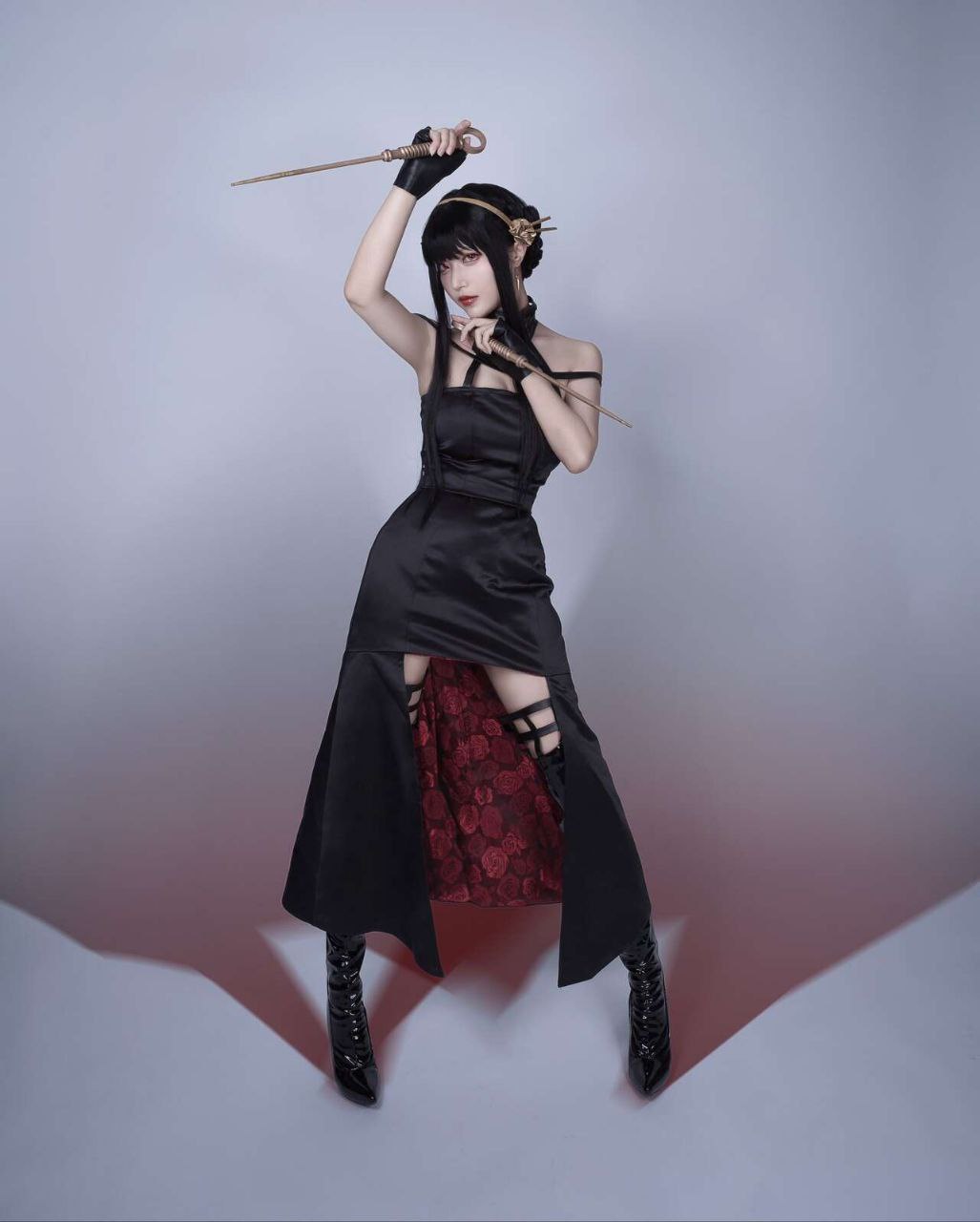 约尔kiriko_celia COS《间谍过家家》太符合原型人物了-图集侠