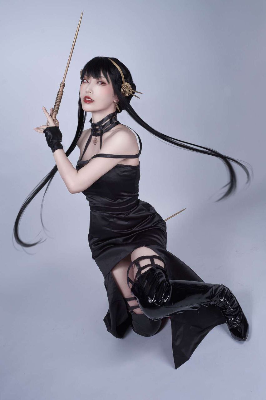 约尔kiriko_celia COS《间谍过家家》太符合原型人物了-图集侠